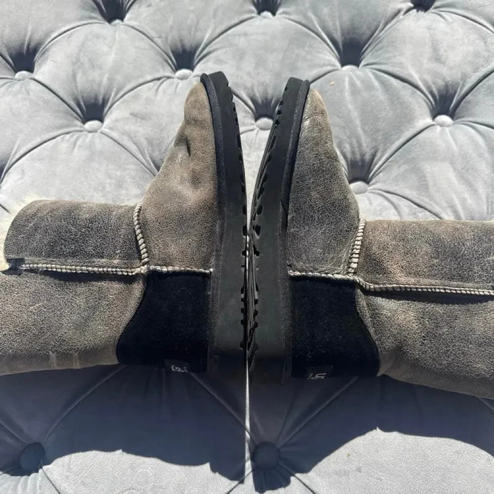 Vintage brown and black ugg boots